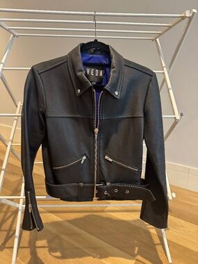 Veda One Leather Jacket size M